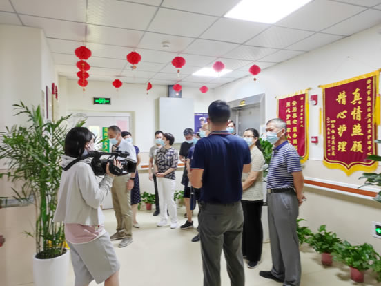 滁州市南譙區(qū)人大來司調(diào)研老年助餐